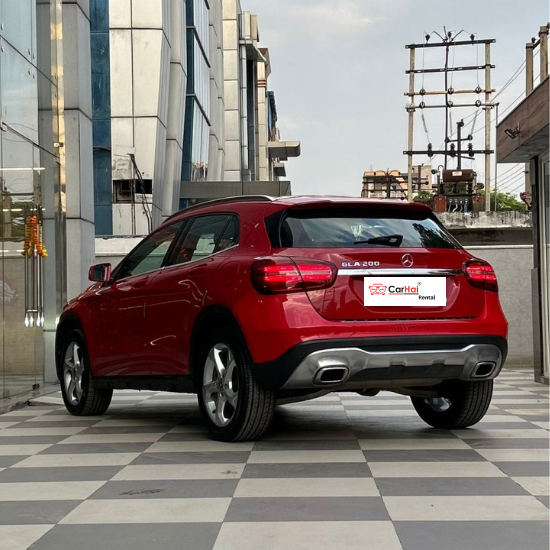 Mercedes-Benz GLA 200