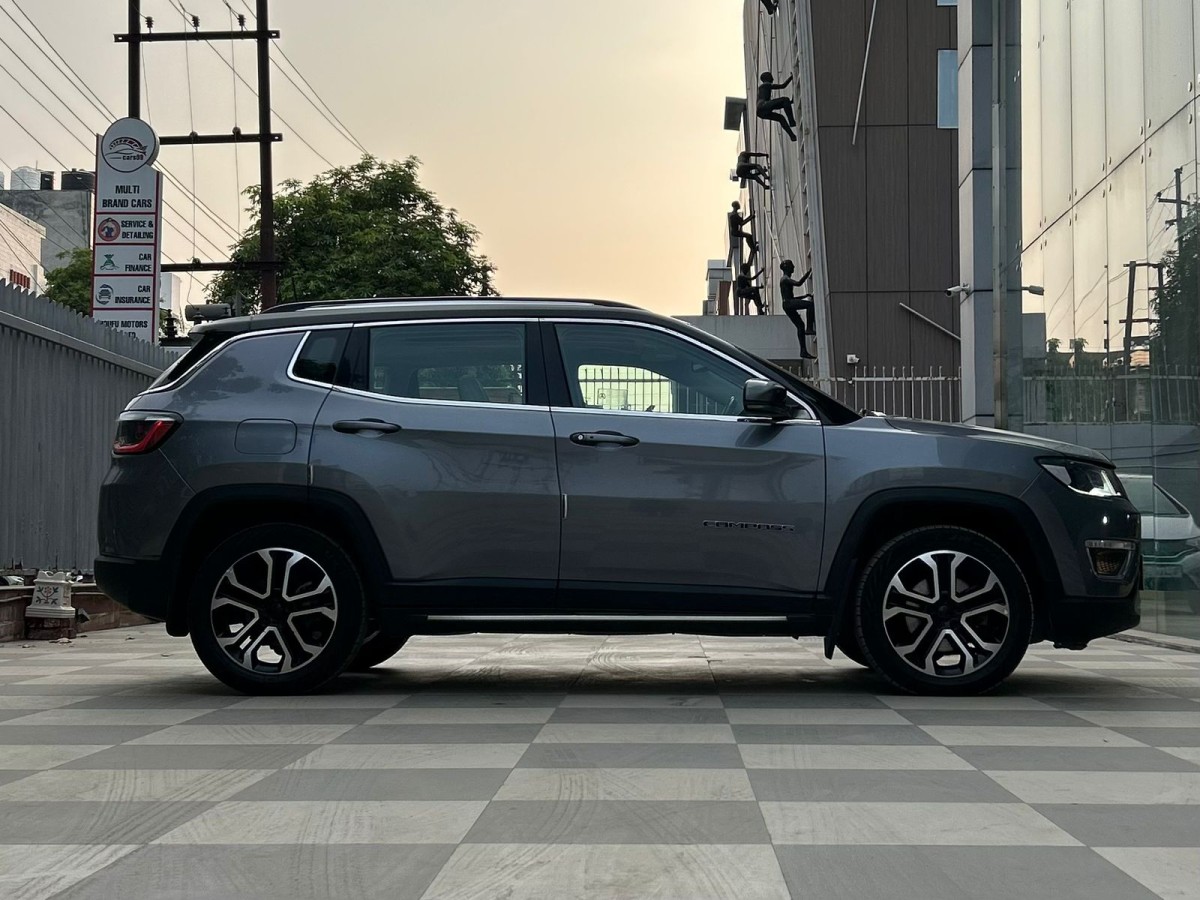 Jeep Compass 1.4 Limited Plus (O) DDCT Auto Sunroof